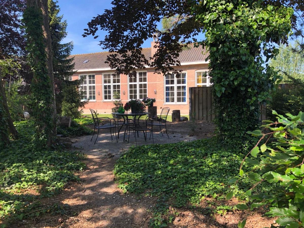 Knechtshuis Numansdorp Exterior foto